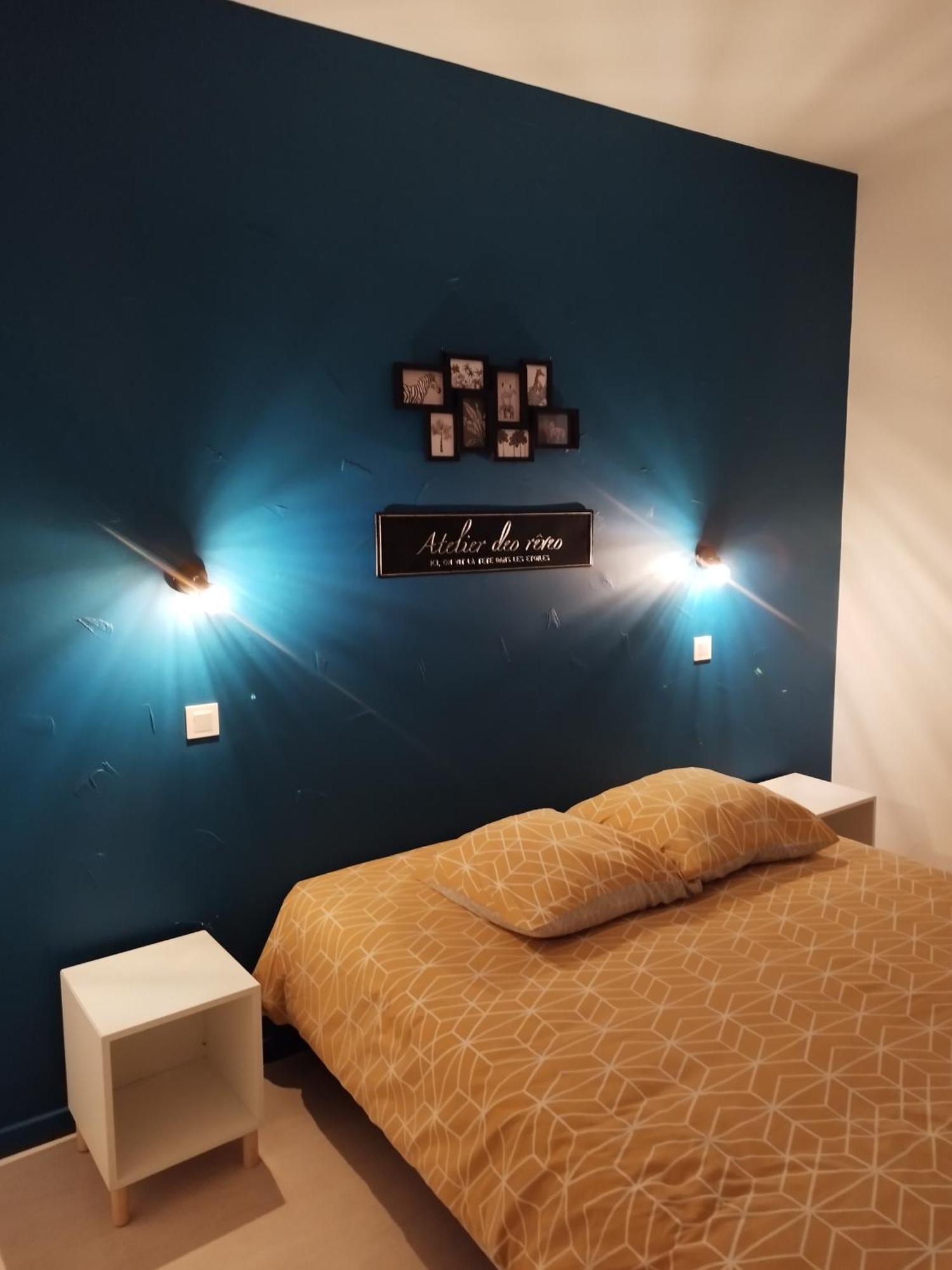 Hotel De La Loube La Roquebrussanne 外观 照片