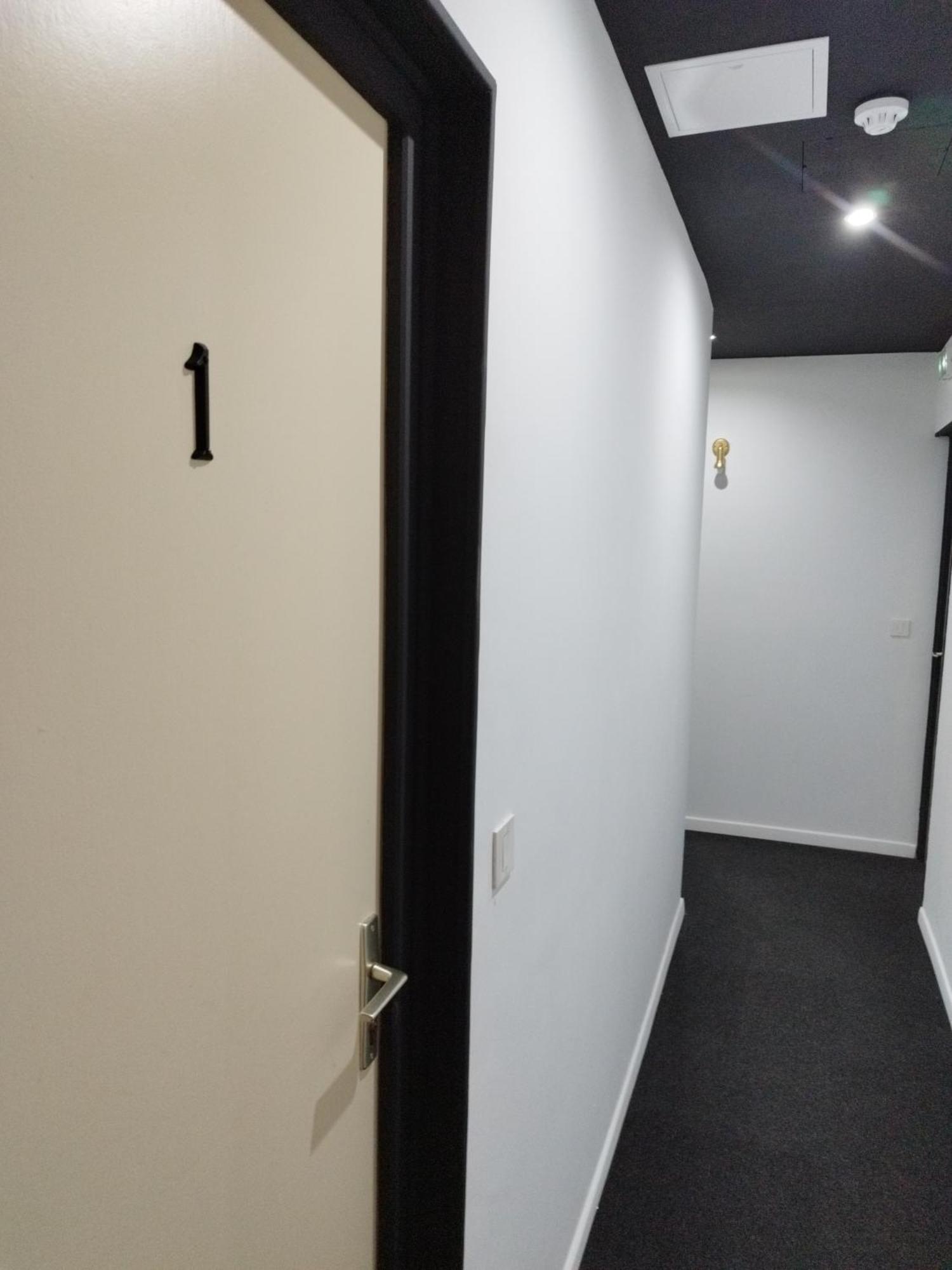 Hotel De La Loube La Roquebrussanne 外观 照片