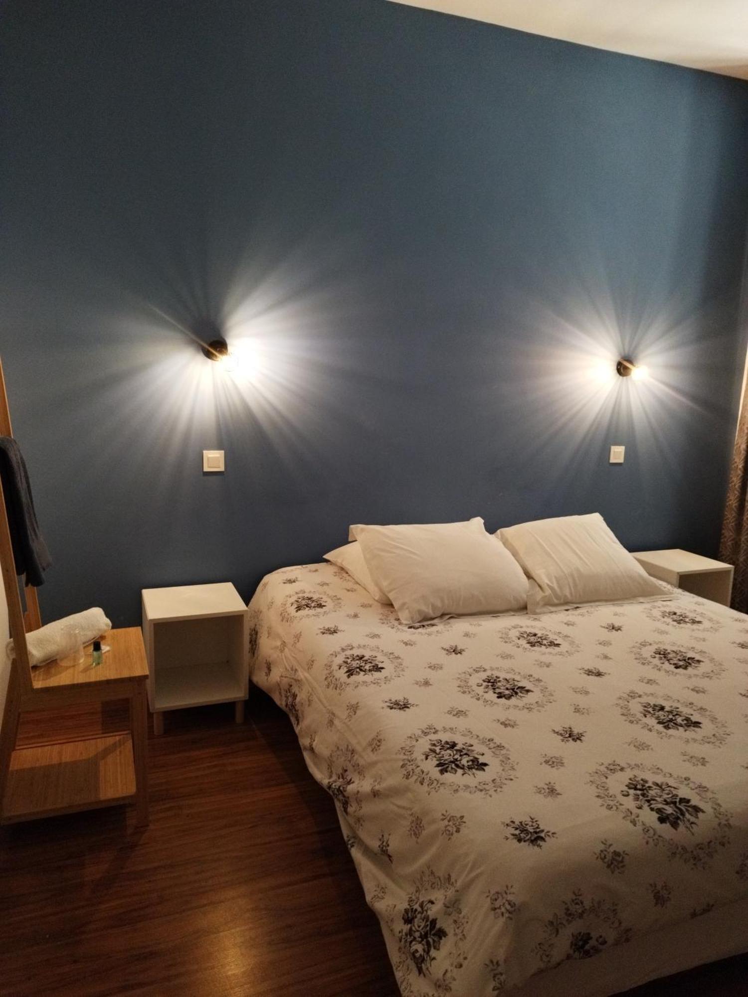 Hotel De La Loube La Roquebrussanne 外观 照片